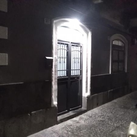 דירות קטאניה Vittorio Emanuele House מראה חיצוני תמונה
